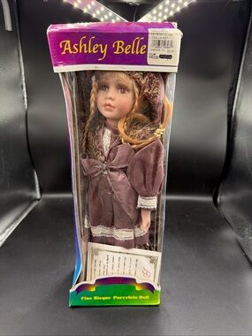 NIB Ashley Belle Fine Bisque Porcelain Dol
